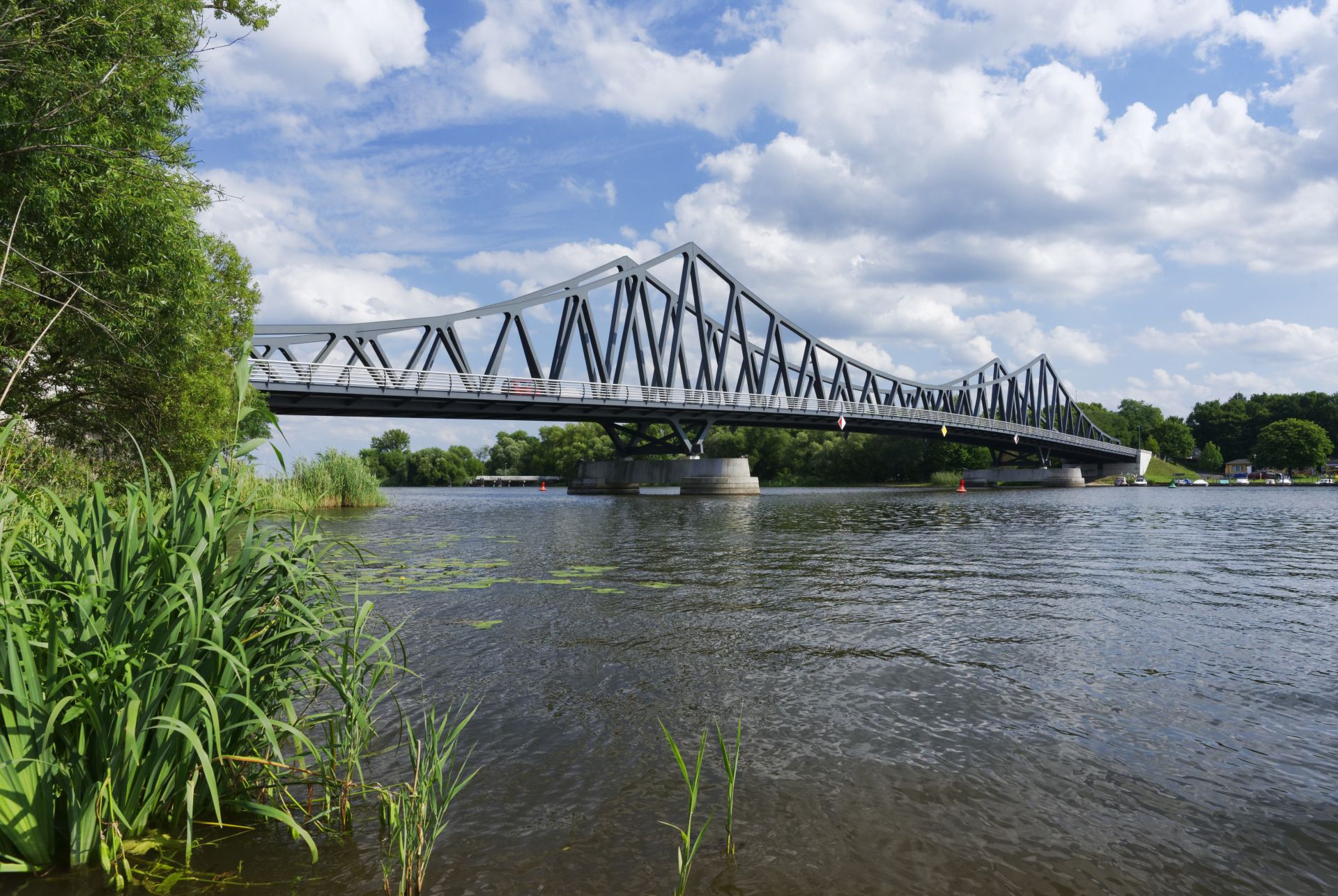 Seegartenbrücke von Plaue nach Kirchmöser © Boettcher